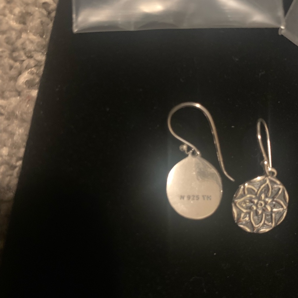 Sterling Silver Textured Flower Drop Earrings New Gift Holiday See Pictures 925 - Picture 4 of 4